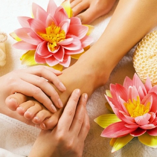 HAPPY NAILS & SPA - pedicure